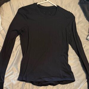 Black Long-Sleeve Women's Crewneck Top